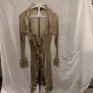 Sioni Cream Ruffled Sweater Shrug